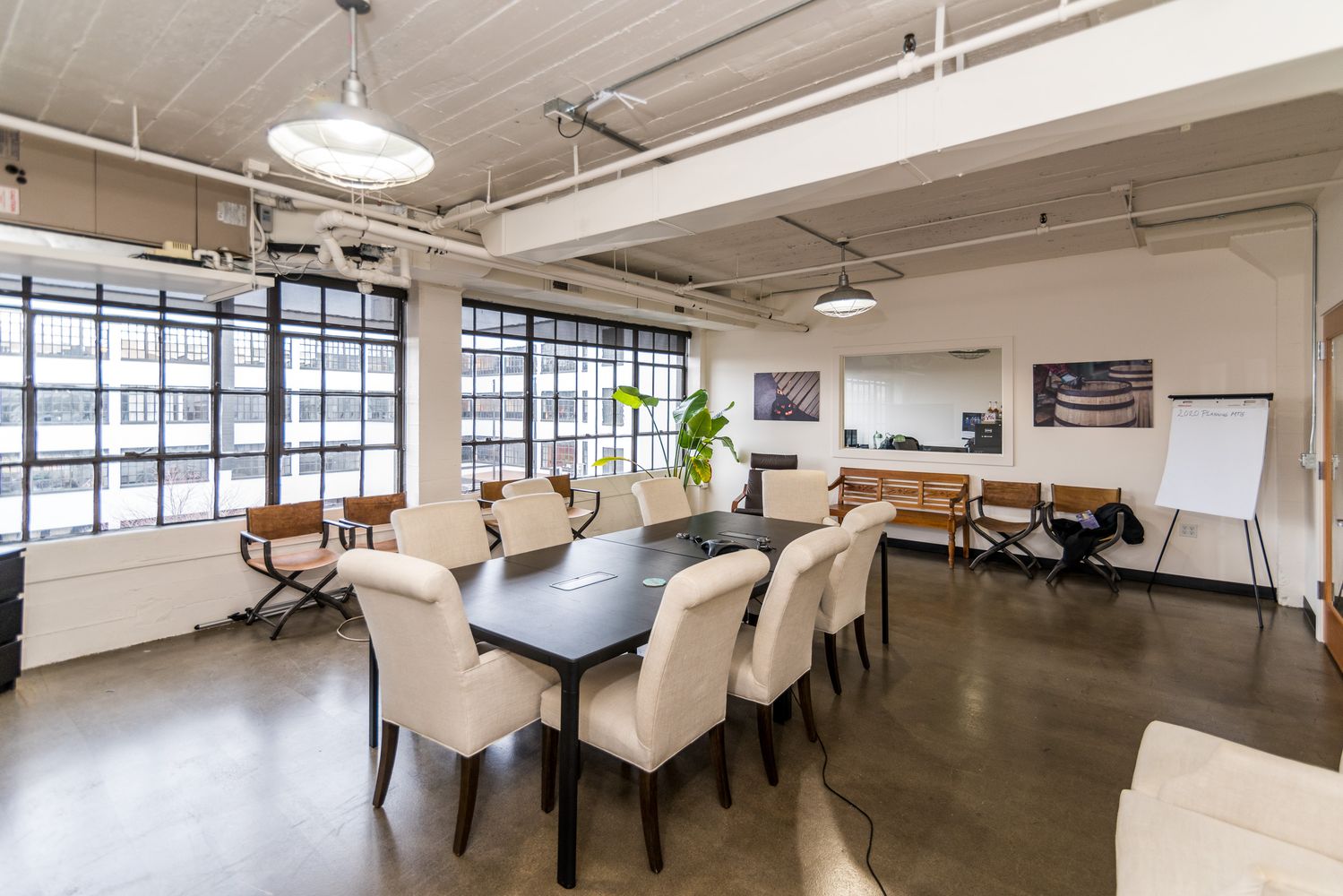 3,232ft² Creative Office Space